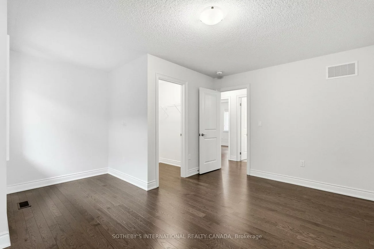 32, Bermondsey, Bram West, Brampton