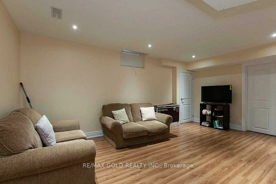 16, Valleyway, Credit Valley, Brampton