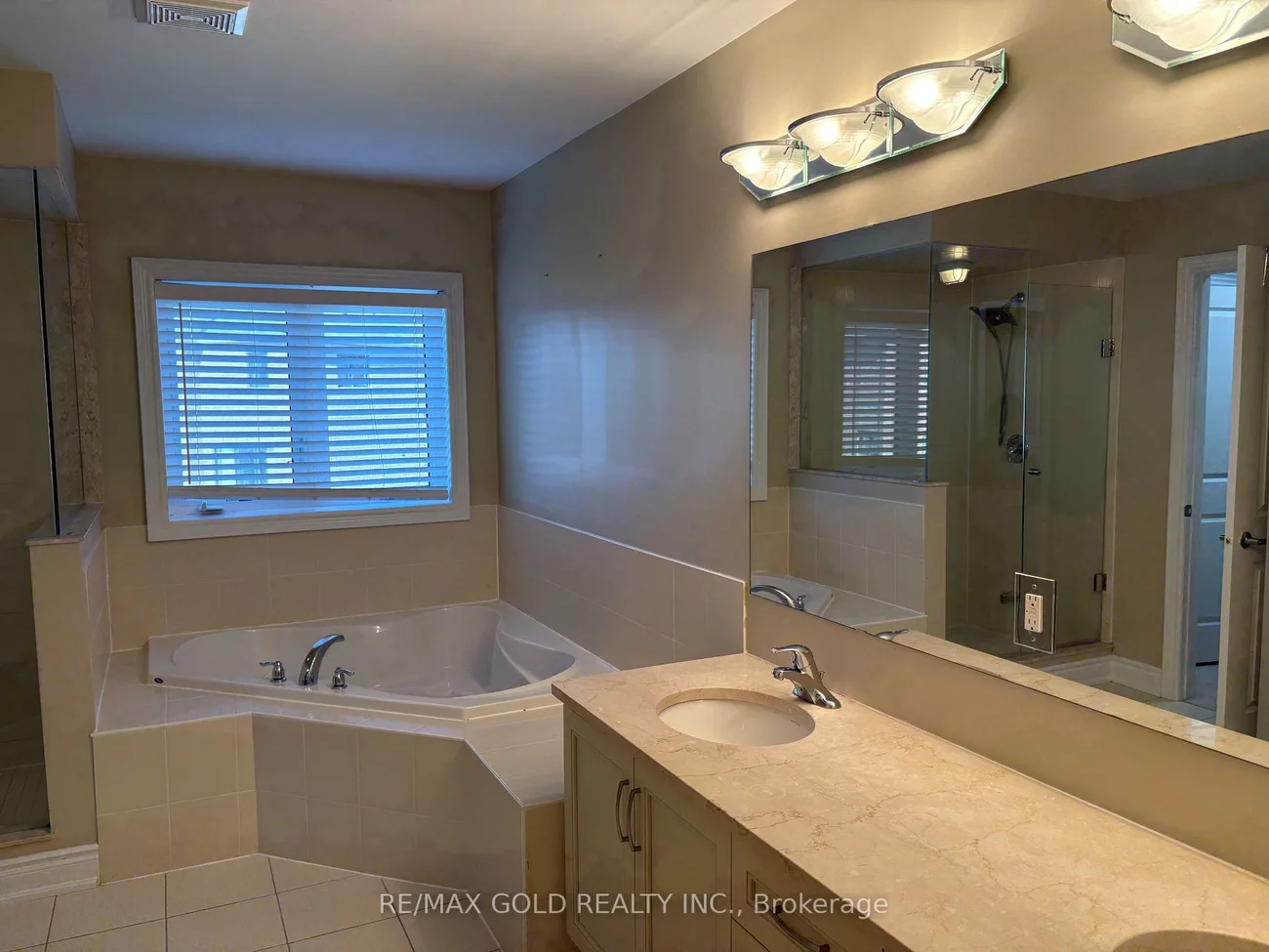16, Valleyway, Credit Valley, Brampton