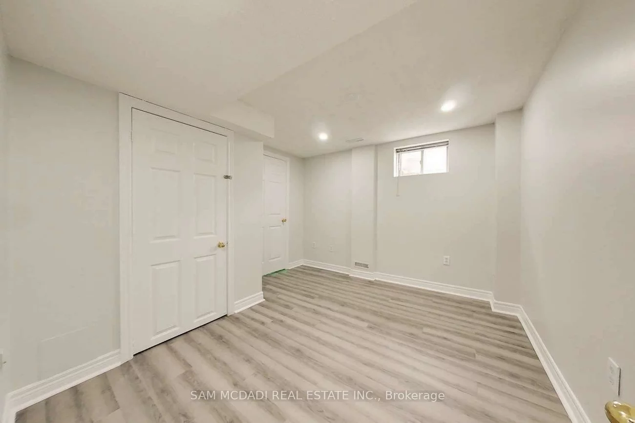 19, Sterritt, Fletcher's West, Brampton