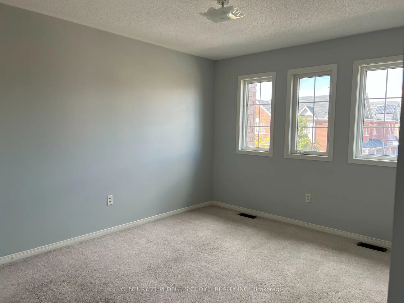 88, Delport, Bram East, Brampton