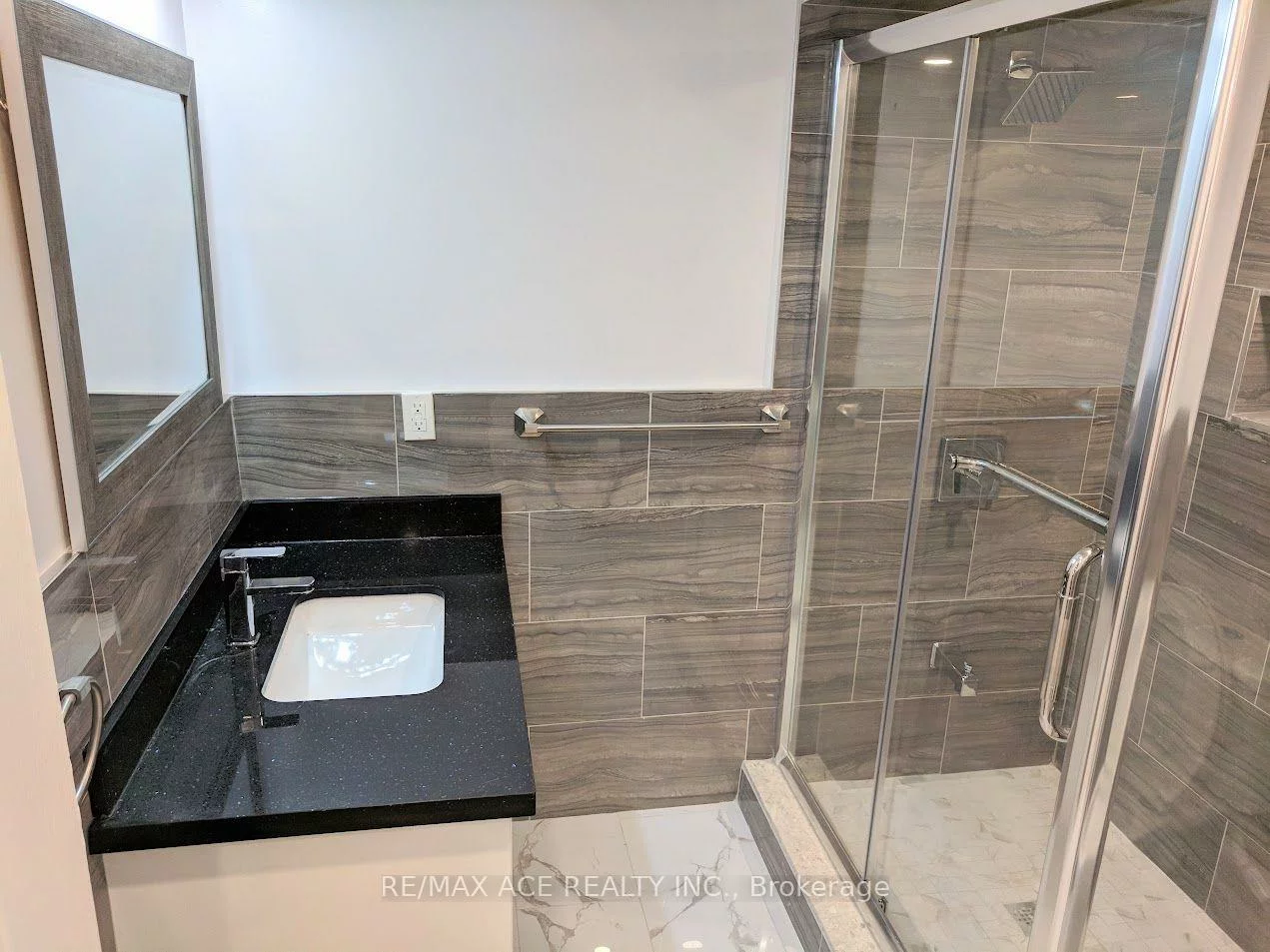 29, Frampton, Northwest Brampton, Brampton