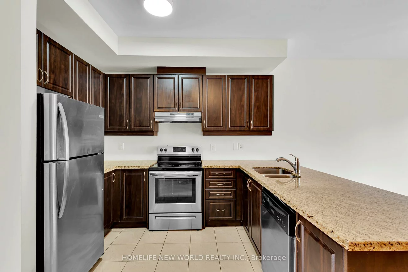 8, Shiff, Heart Lake East, Brampton