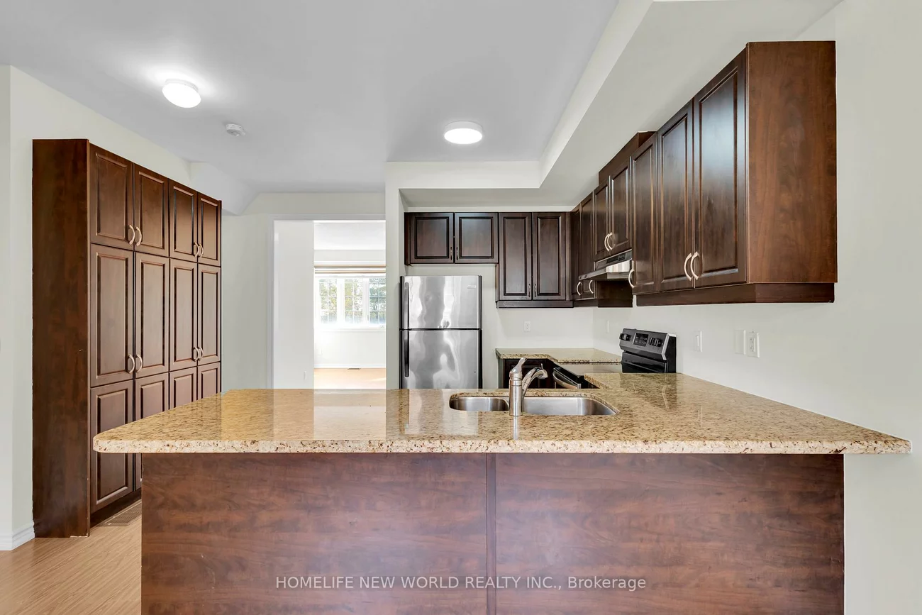 8, Shiff, Heart Lake East, Brampton