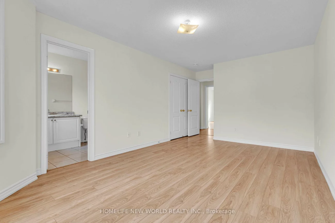 8, Shiff, Heart Lake East, Brampton