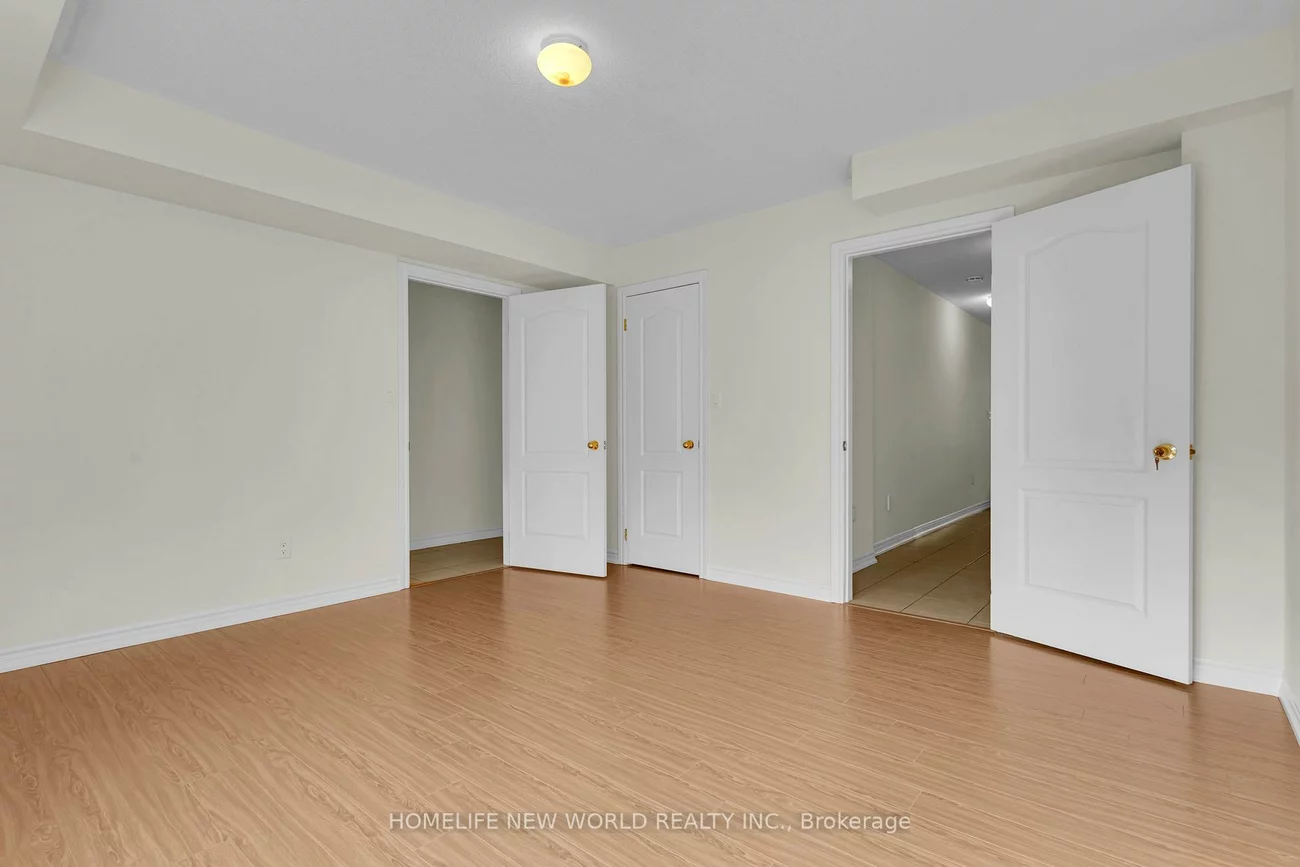 8, Shiff, Heart Lake East, Brampton