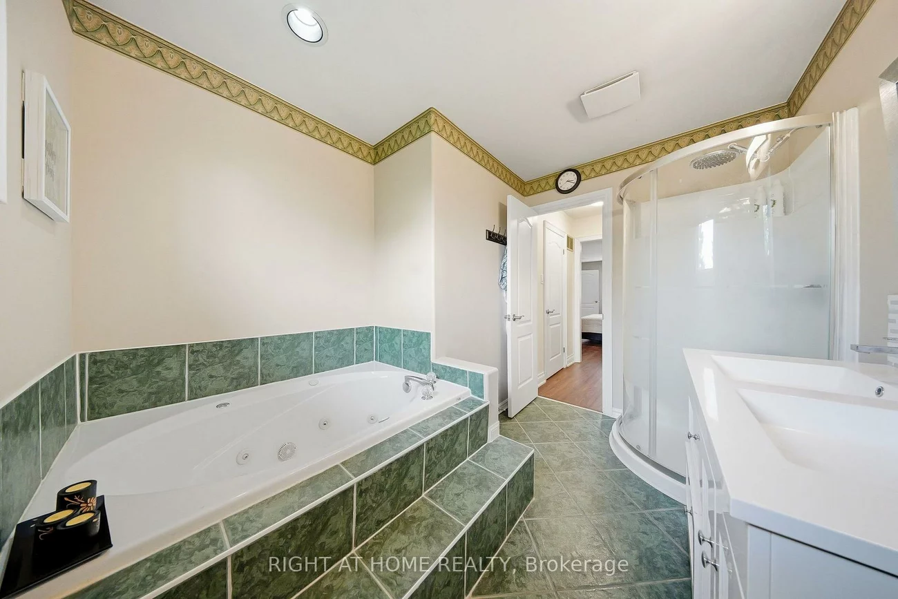 29, Sunforest, Heart Lake West, Brampton