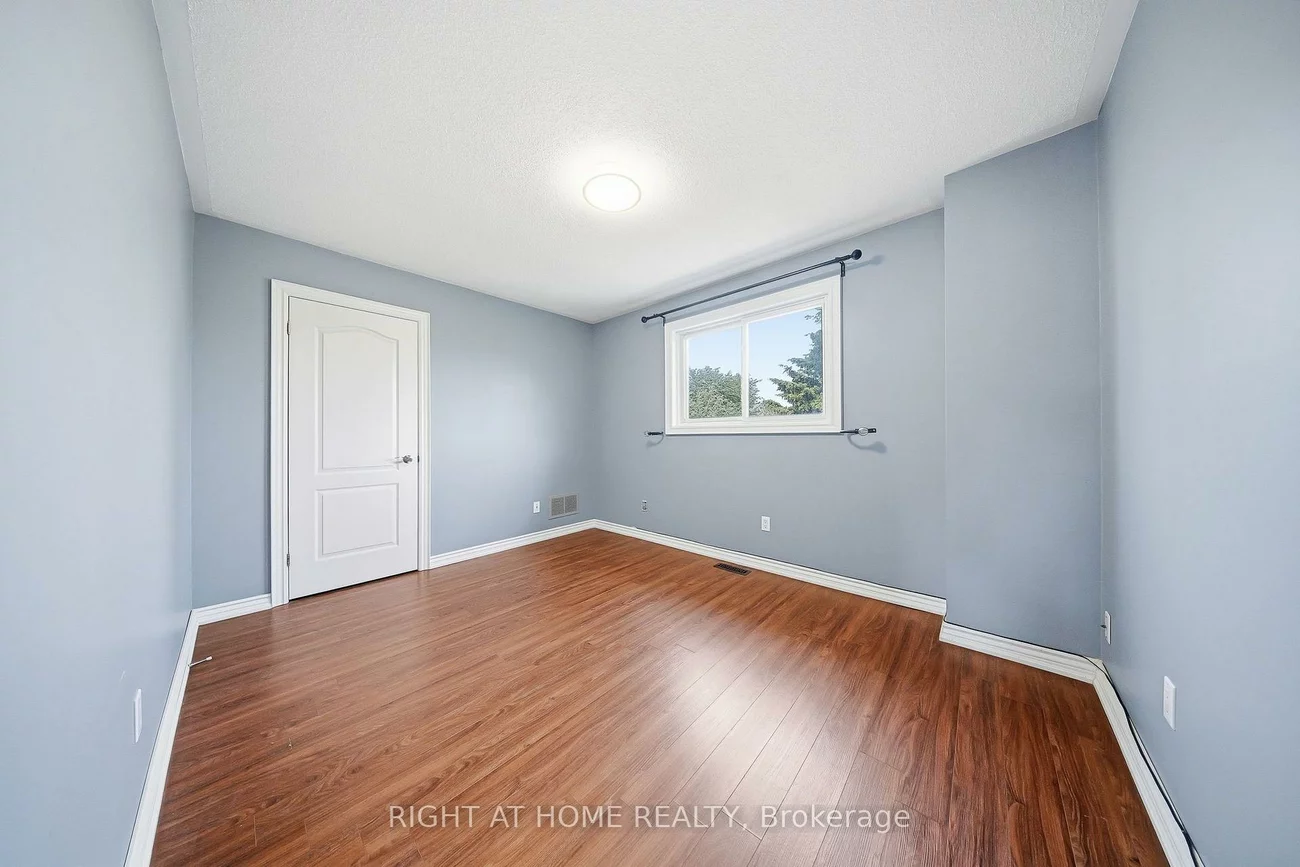 29, Sunforest, Heart Lake West, Brampton