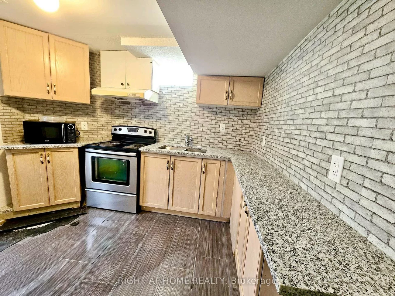 55, Velvet Grass, Sandringham-Wellington, Brampton