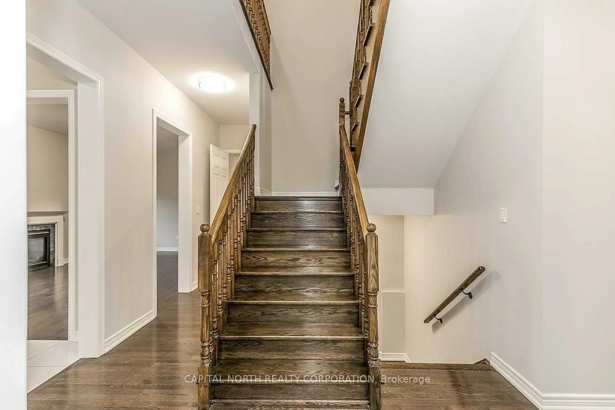 6, Nadmarc, Toronto Gore Rural Estate, Brampton