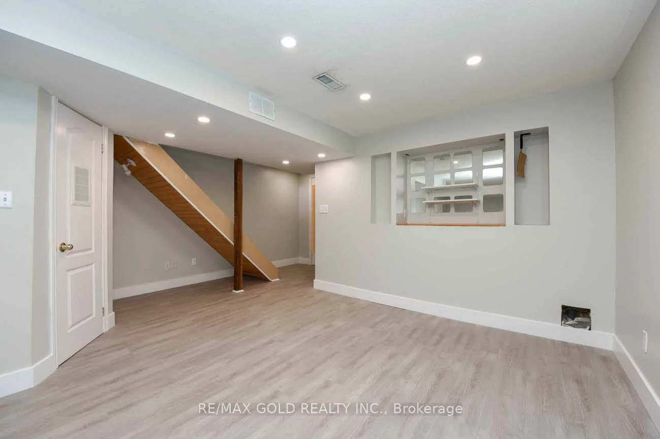 35, Needlewood, Sandringham-Wellington, Brampton