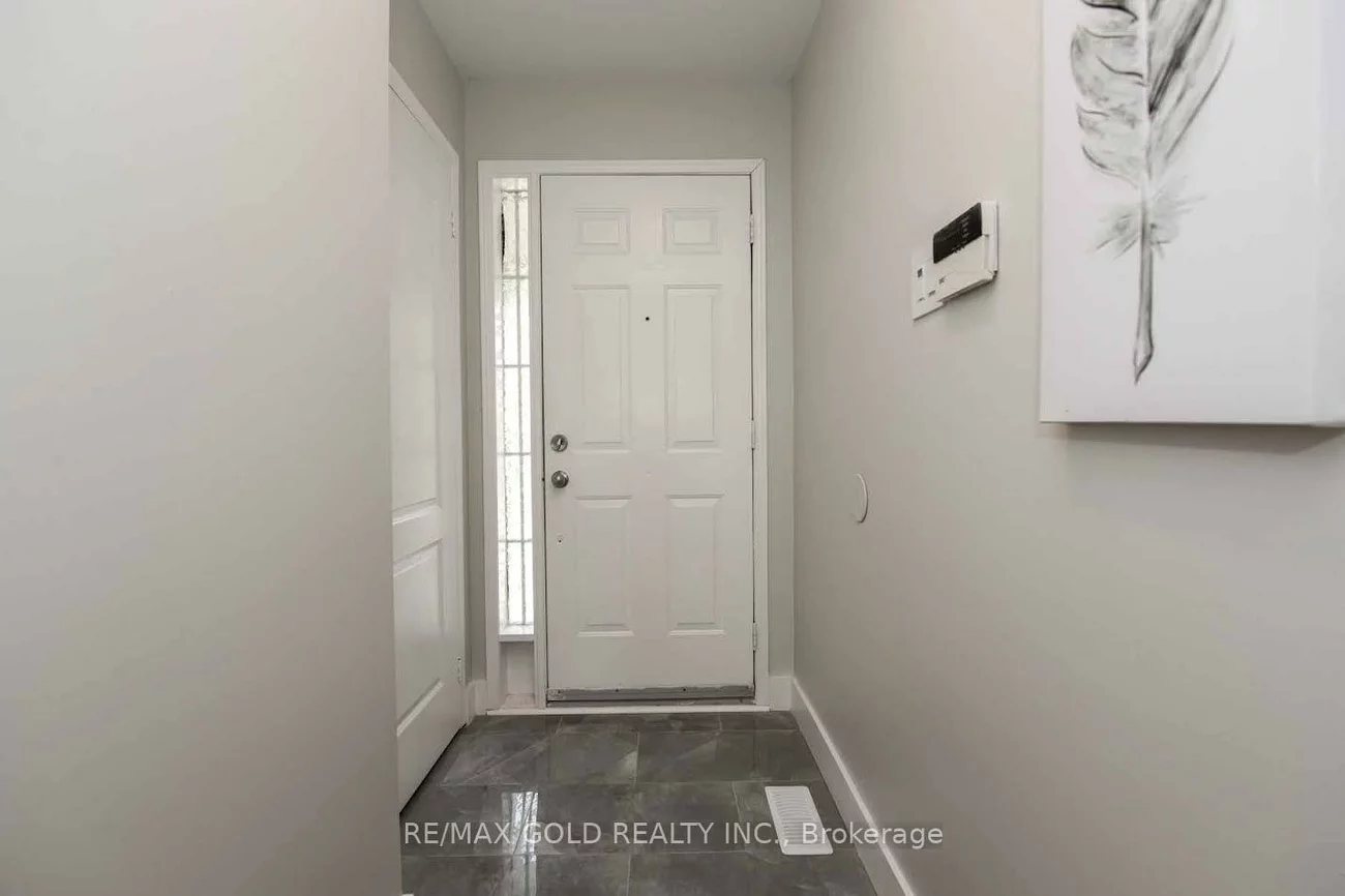 35, Needlewood, Sandringham-Wellington, Brampton