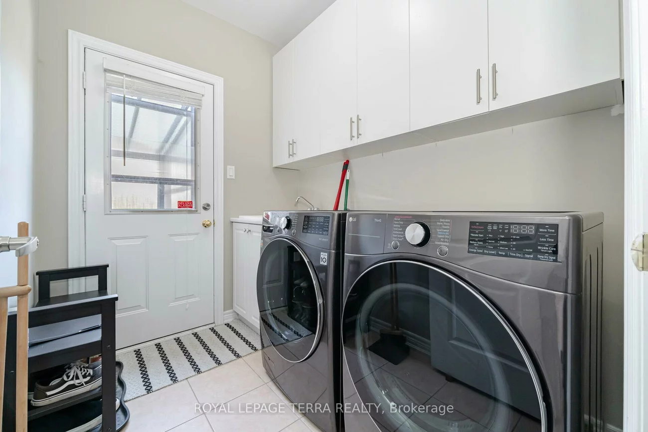 30, Eatonville, Northwest Sandalwood Parkway, Brampton