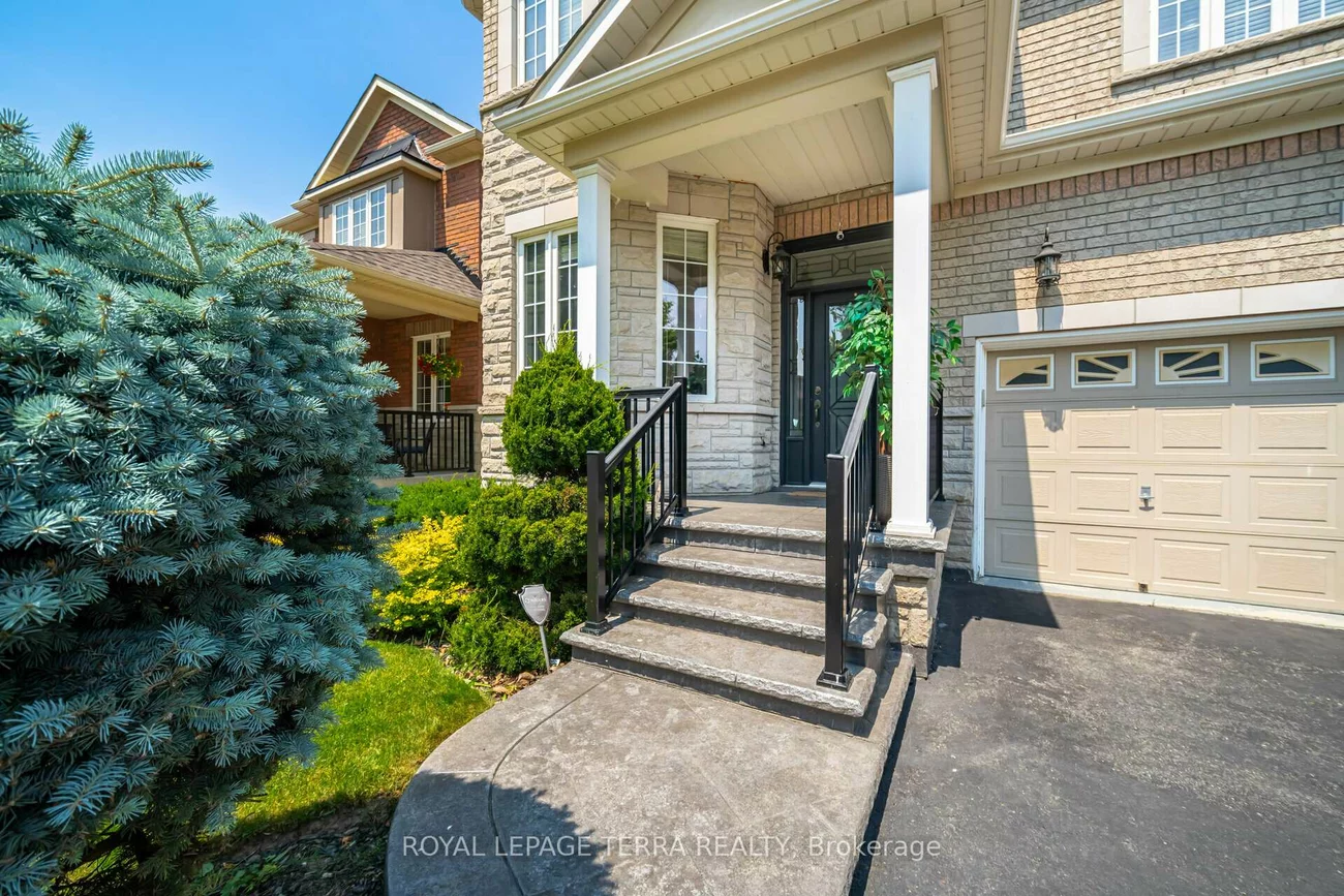 30, Eatonville, Northwest Sandalwood Parkway, Brampton