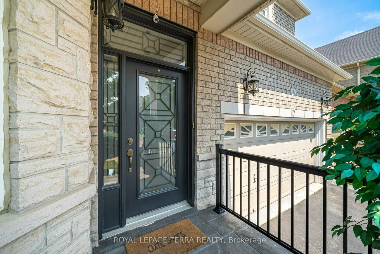30, Eatonville, Northwest Sandalwood Parkway, Brampton