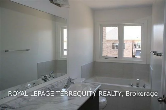 9, Lady Evelyn, Bram West, Brampton