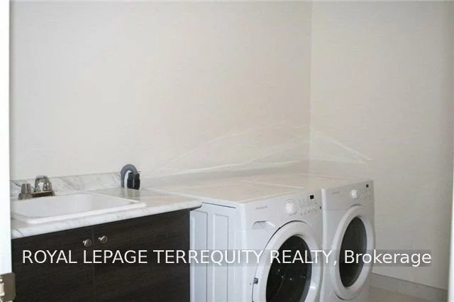 9, Lady Evelyn, Bram West, Brampton