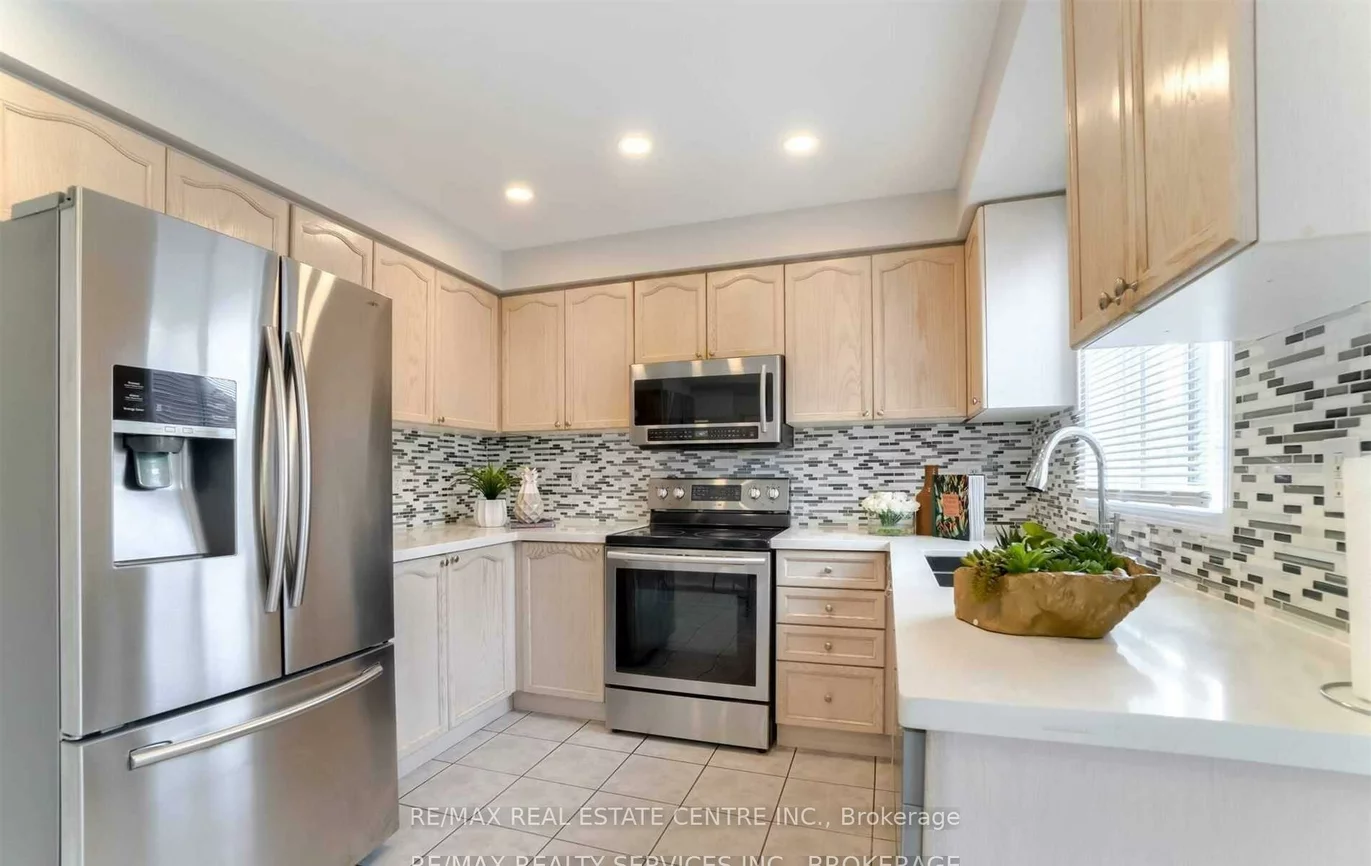 92, Lake Louise, Fletcher's Meadow, Brampton