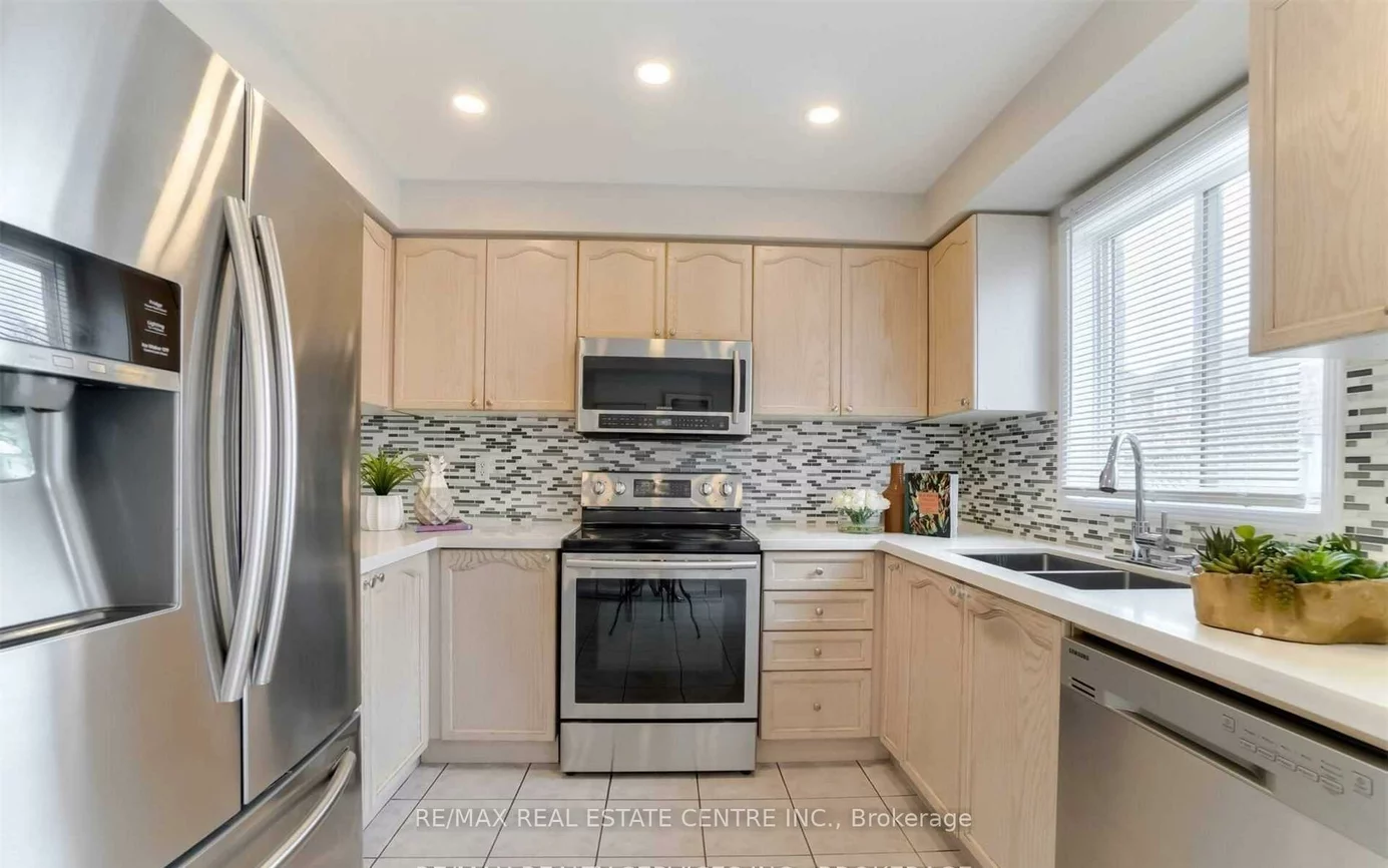 92, Lake Louise, Fletcher's Meadow, Brampton