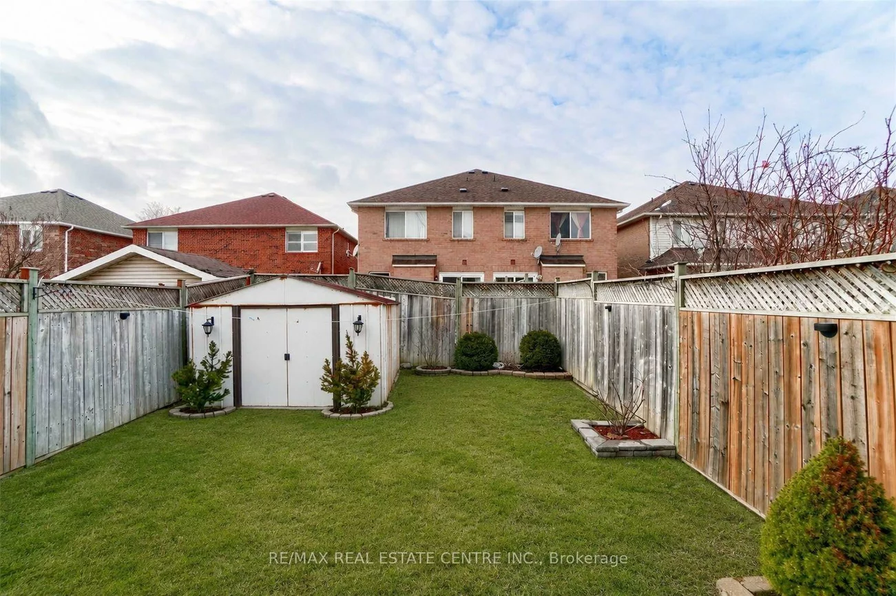 92, Lake Louise, Fletcher's Meadow, Brampton