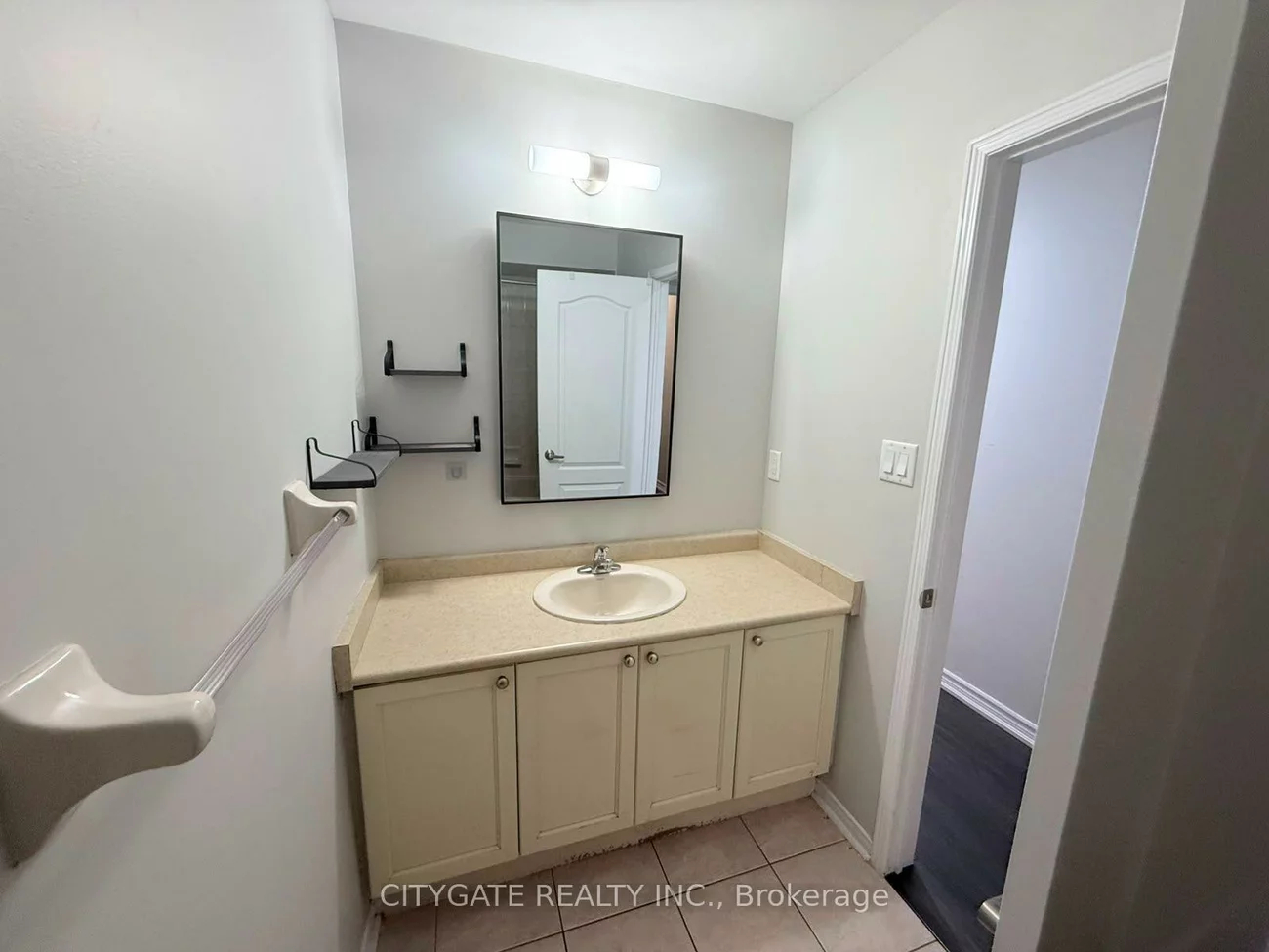 124, Crystalview, Bram East, Brampton