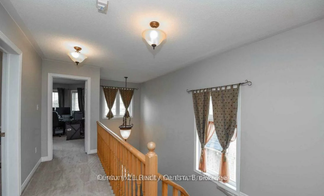 17, Fallstar, Fletcher's Meadow, Brampton