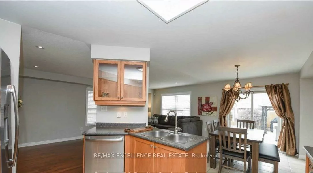 17, Fallstar, Fletcher's Meadow, Brampton