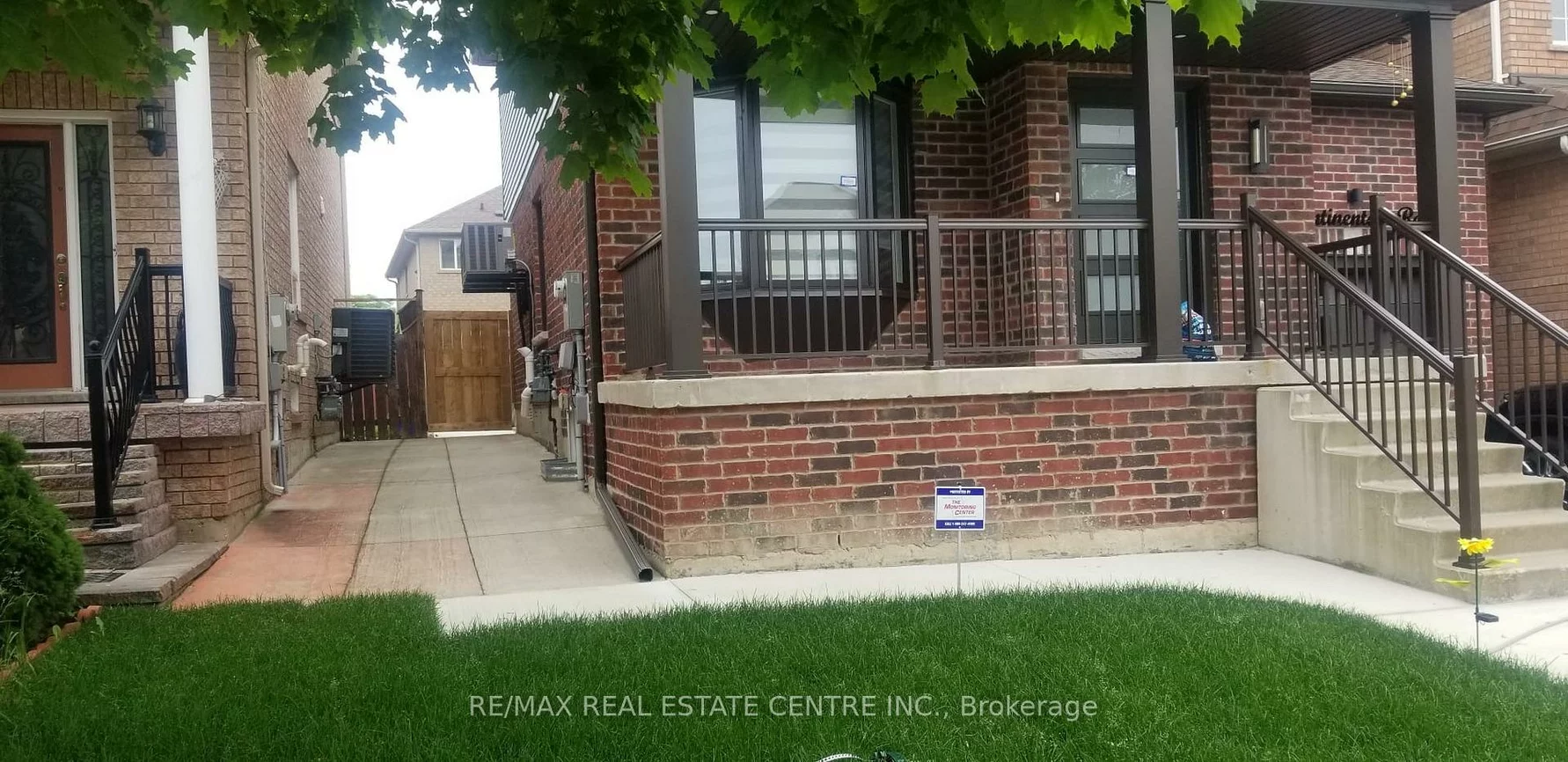 4, Continental, Fletcher's Meadow, Brampton