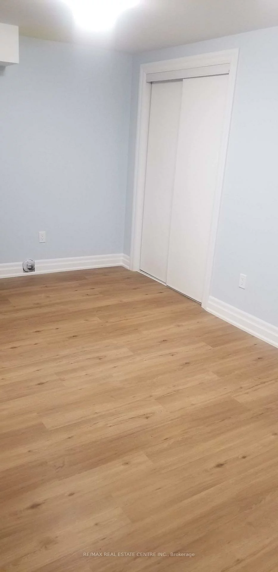 4, Continental, Fletcher's Meadow, Brampton