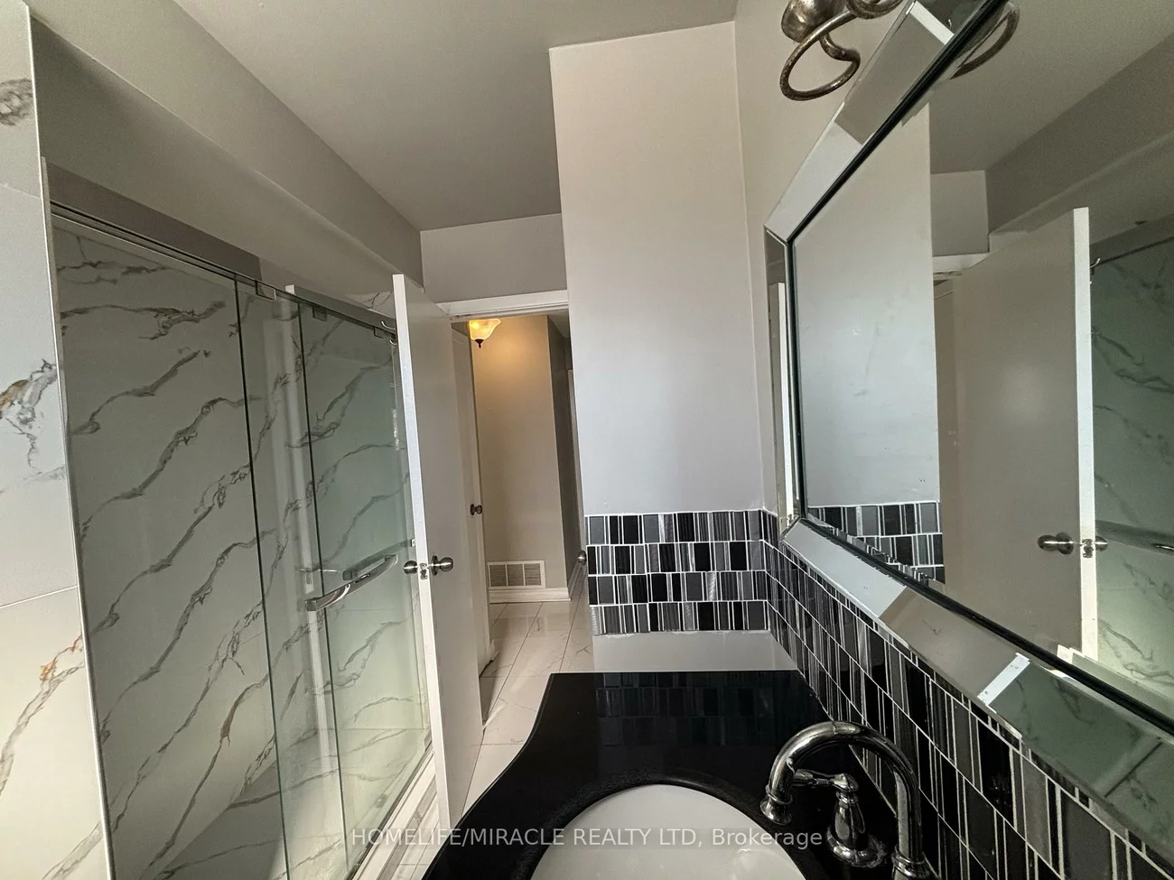 219, Mcmurchy, Brampton South, Brampton