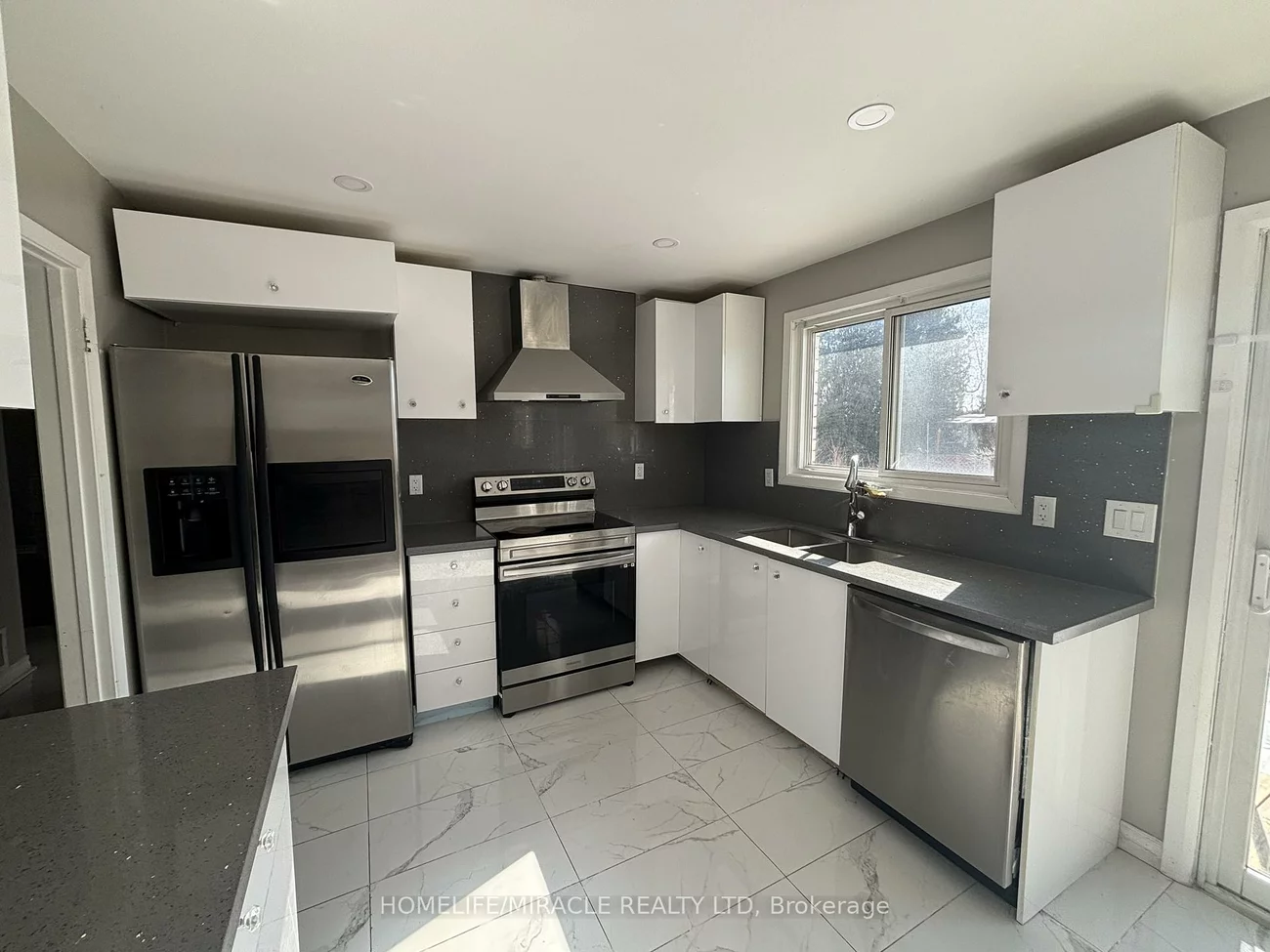 219, Mcmurchy, Brampton South, Brampton