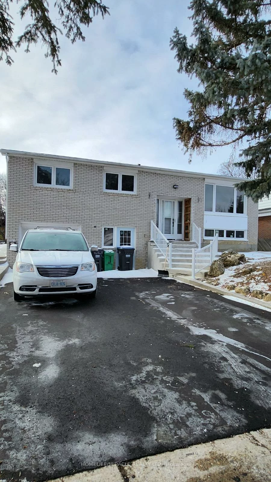 219, Mcmurchy, Brampton South, Brampton