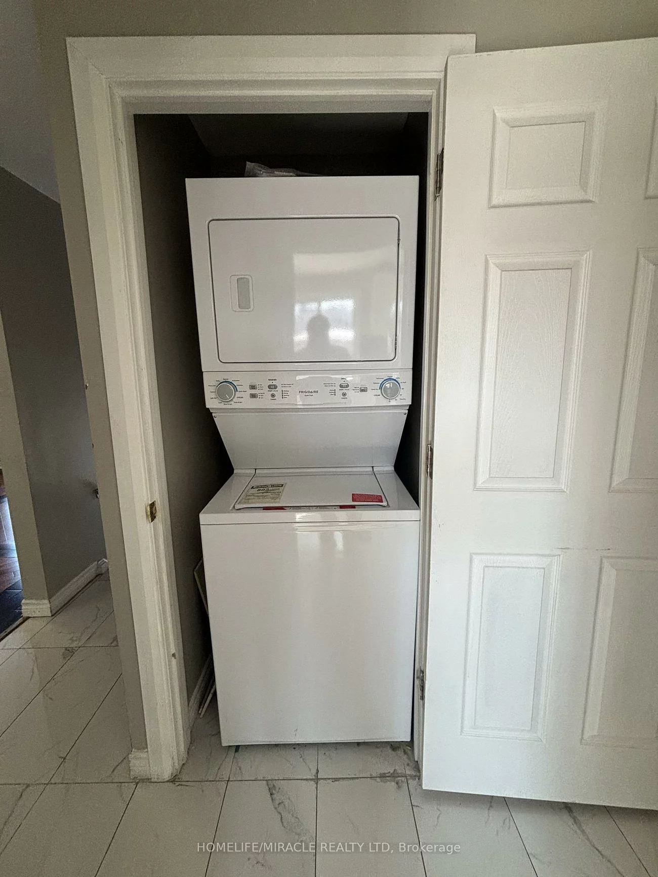 219, Mcmurchy, Brampton South, Brampton