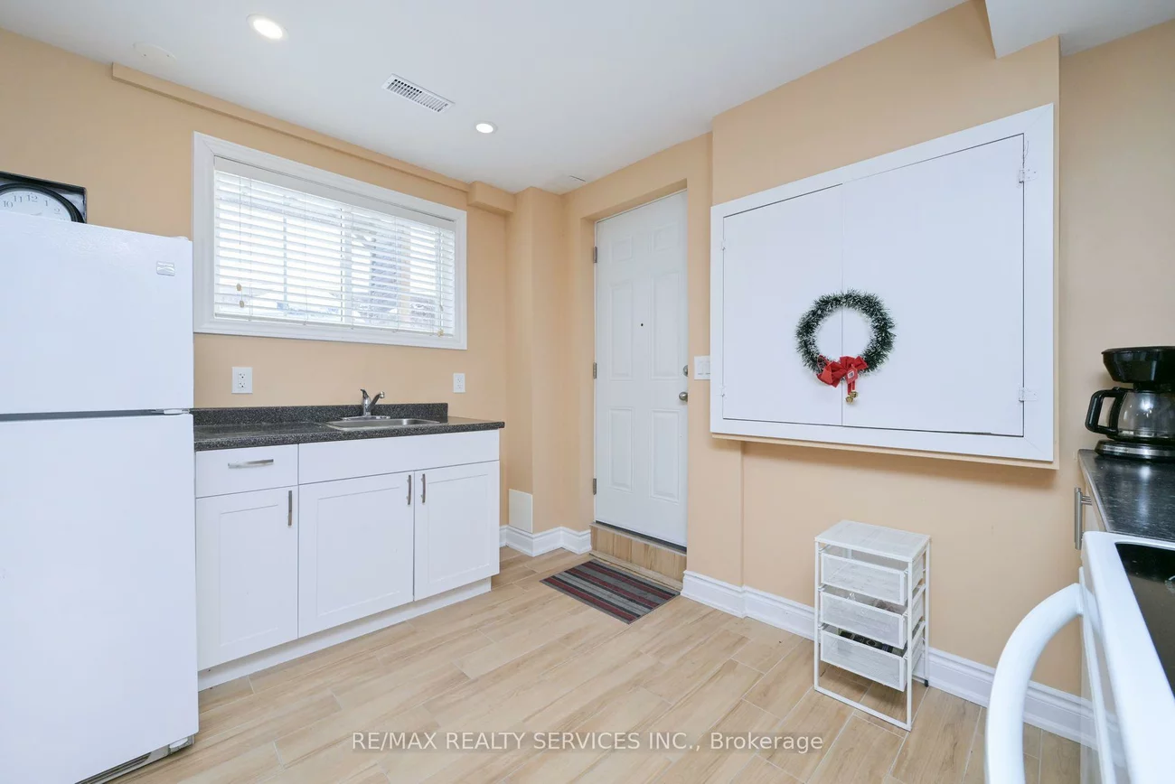 42, Brambirch, Northwest Sandalwood Parkway, Brampton