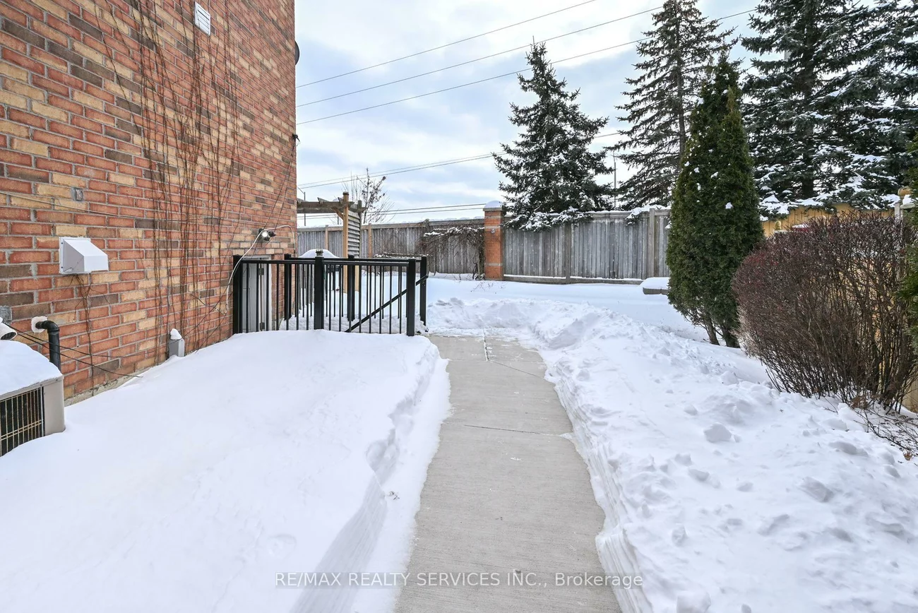 42, Brambirch, Northwest Sandalwood Parkway, Brampton