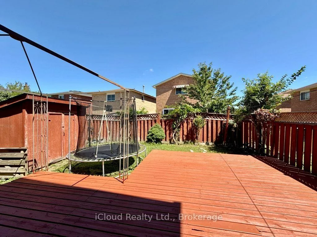 3, Dorking, Heart Lake West, Brampton