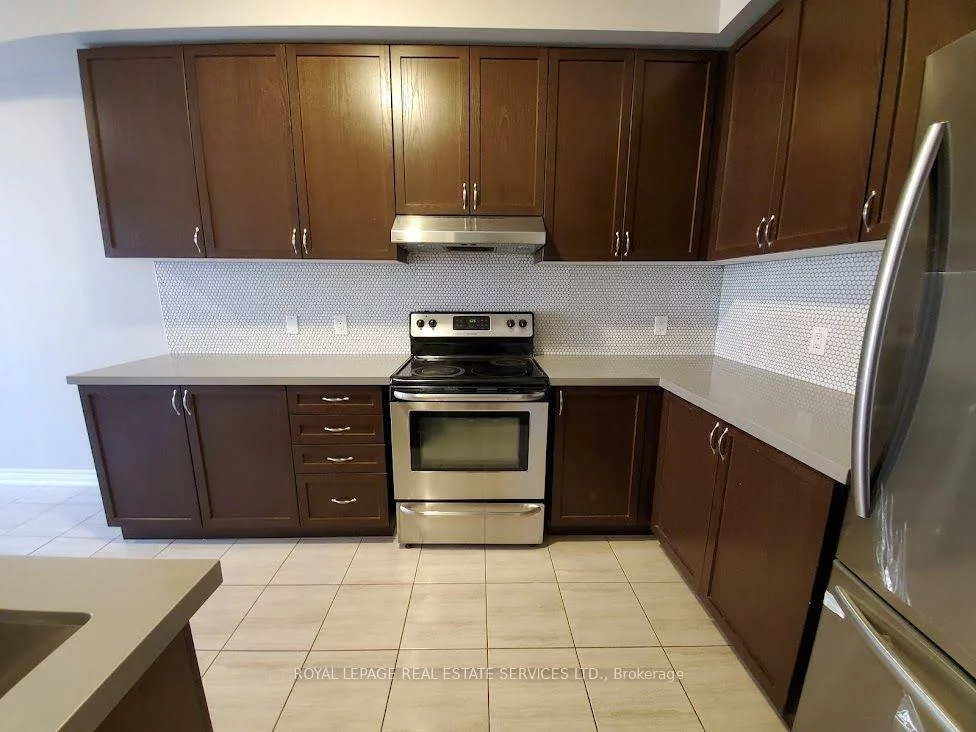 39, Vezna, Credit Valley, Brampton