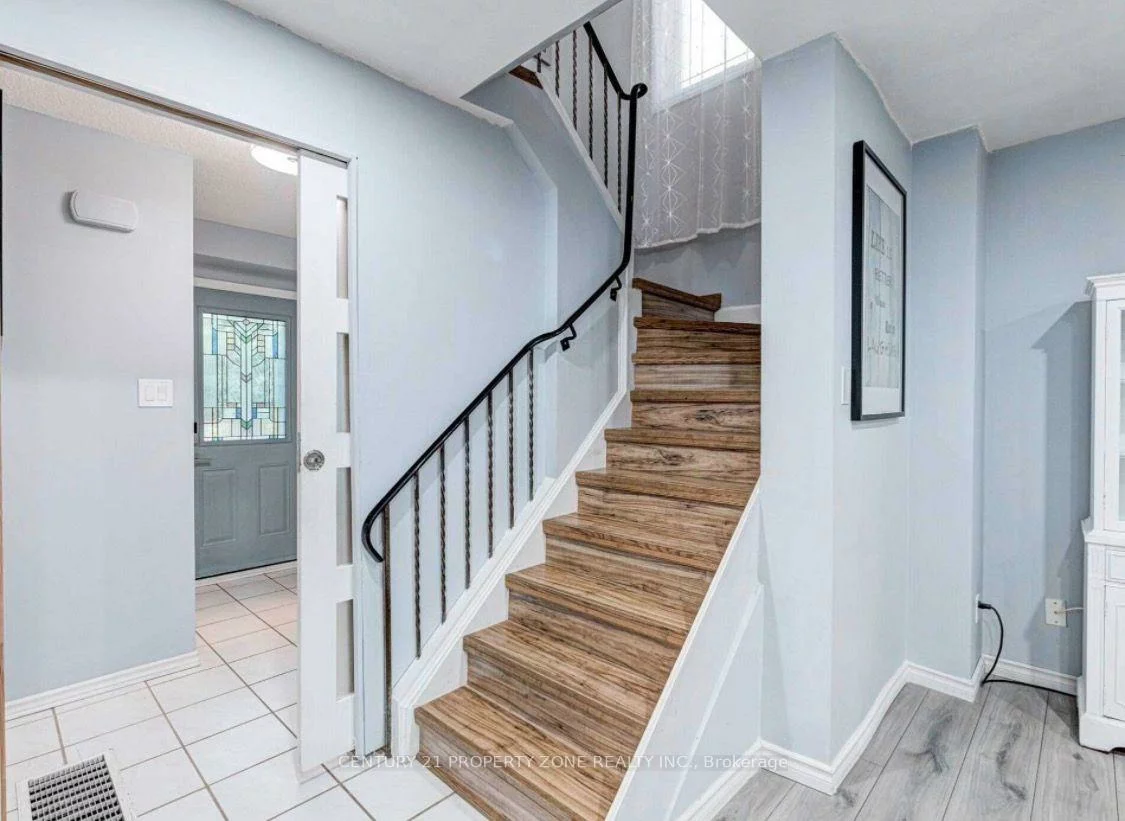 6, Roehampton, Brampton South, Brampton