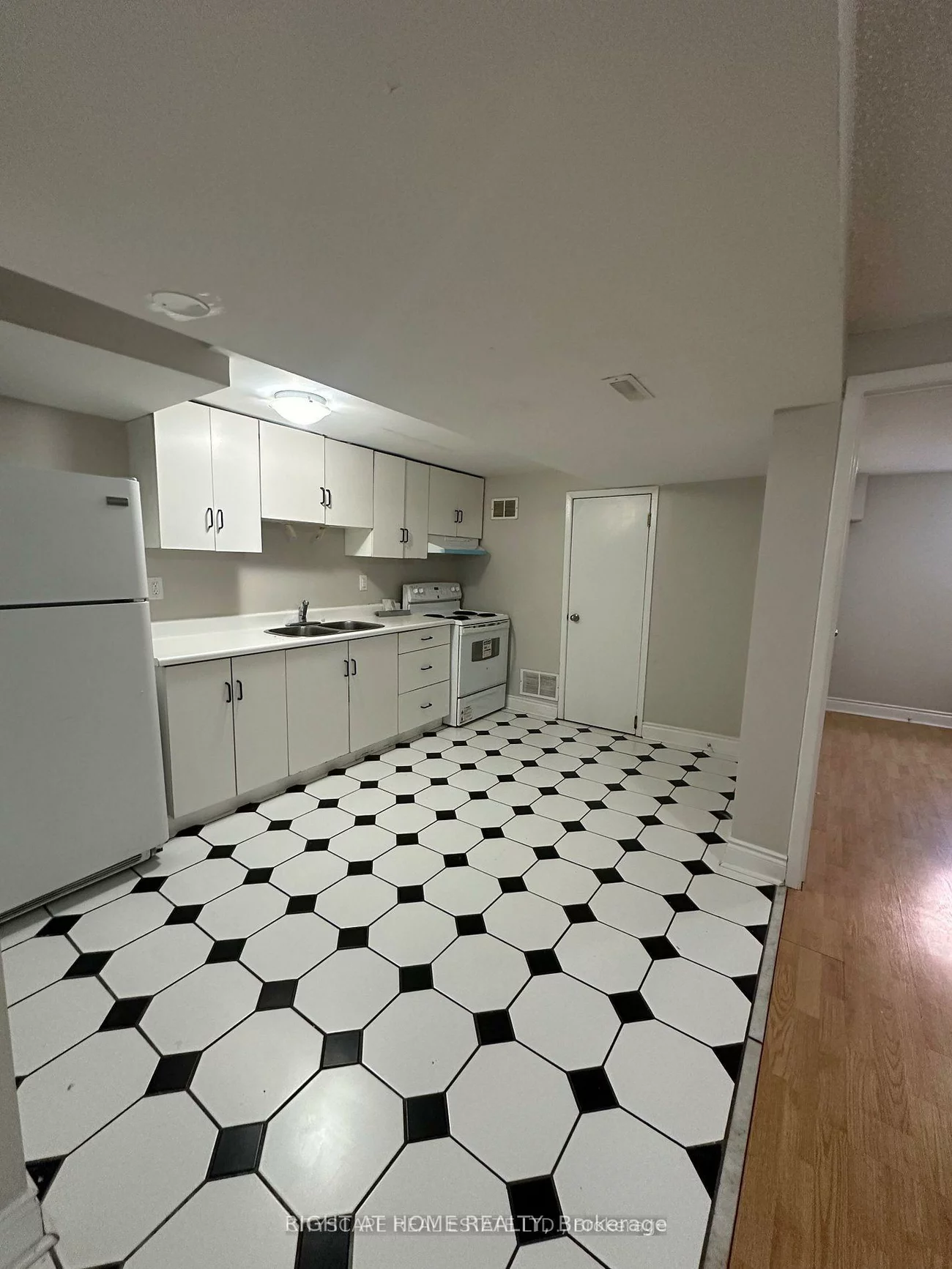 56, Stanwell, Heart Lake West, Brampton