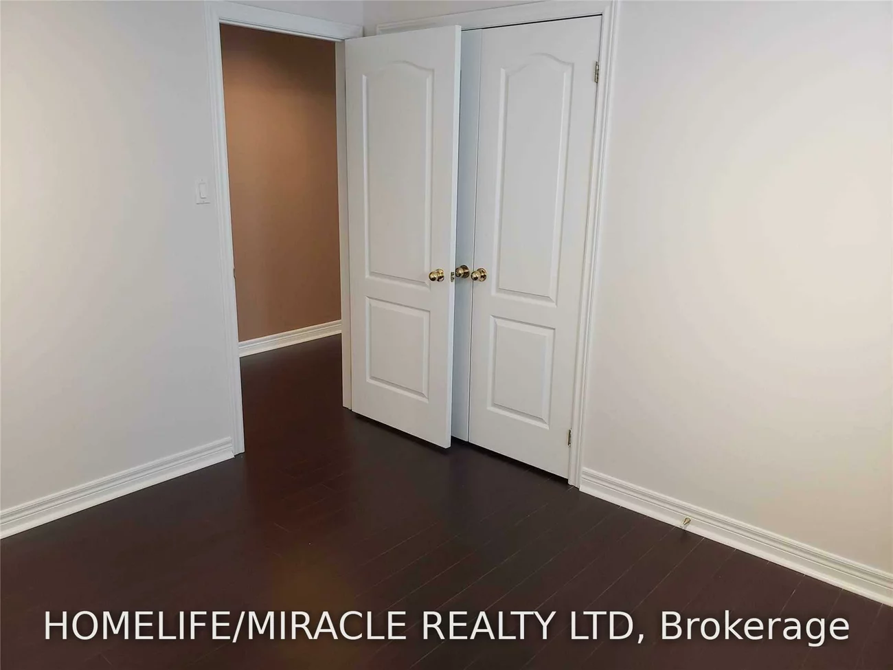 6, Sweet Briar, Snelgrove, Brampton