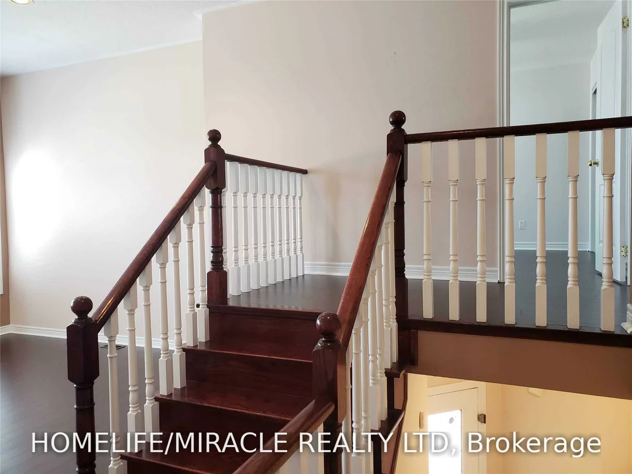 6, Sweet Briar, Snelgrove, Brampton