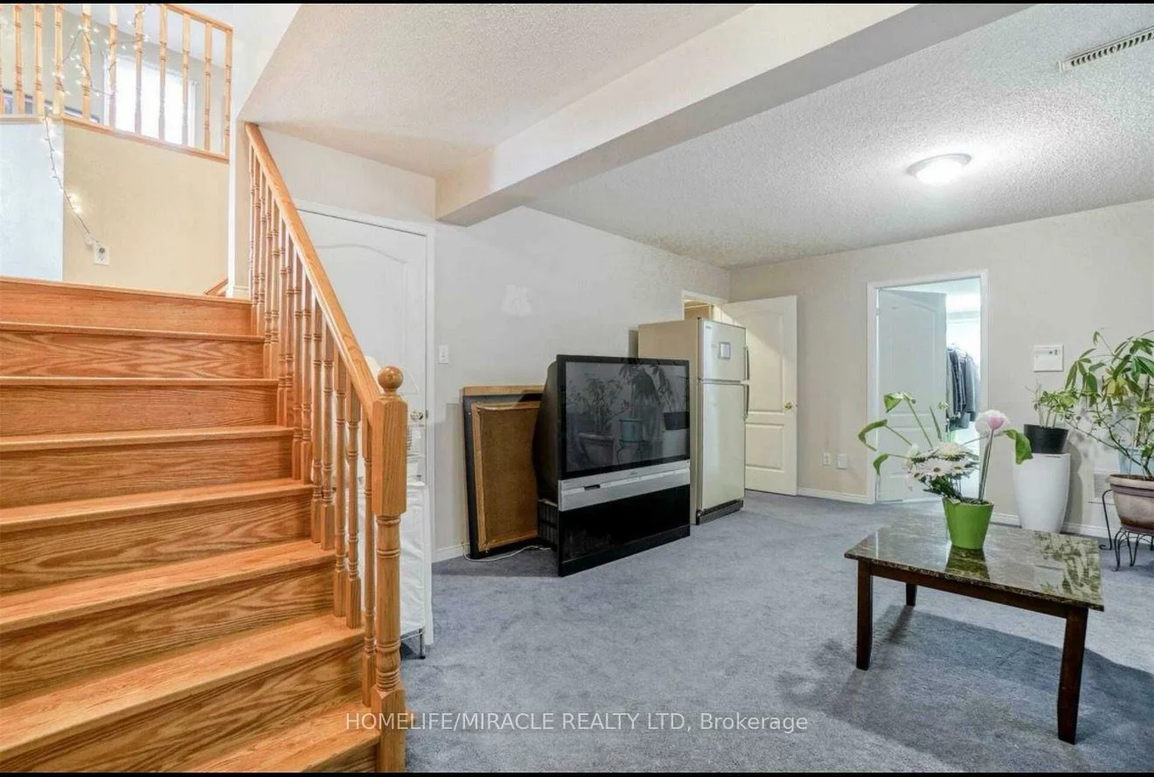 216, Van Scott, Northwest Sandalwood Parkway, Brampton