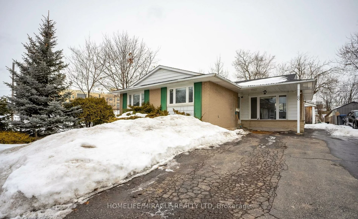 60, Centre, Brampton East, Brampton