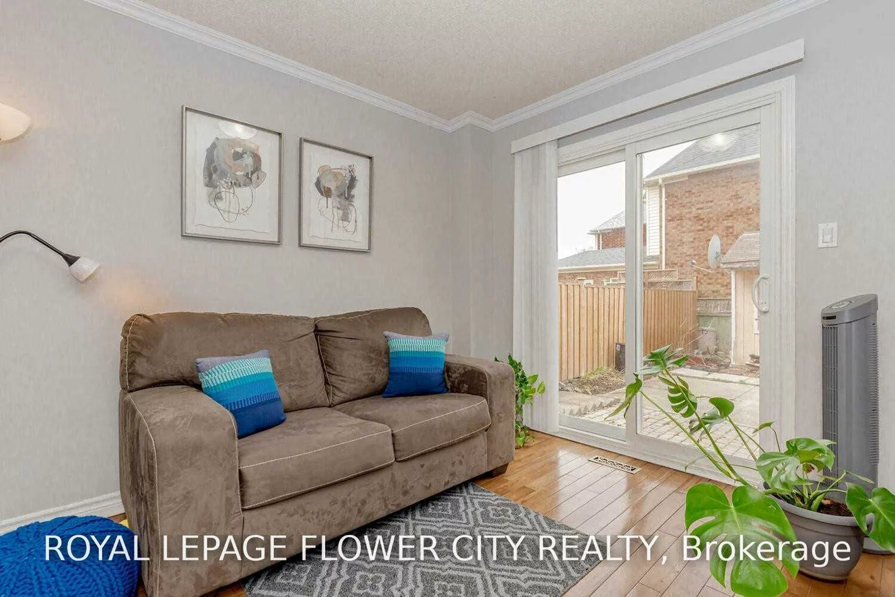 72, Sahara, Sandringham-Wellington, Brampton
