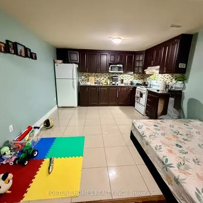 9, Paddington, Bram East, Brampton