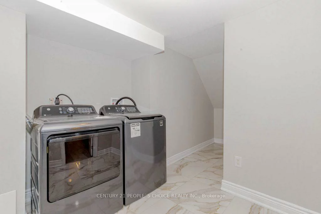 4, Cachet, Credit Valley, Brampton