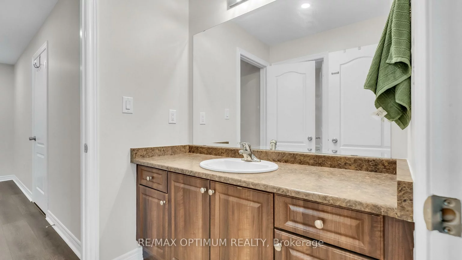 3, Gosling, Bram West, Brampton