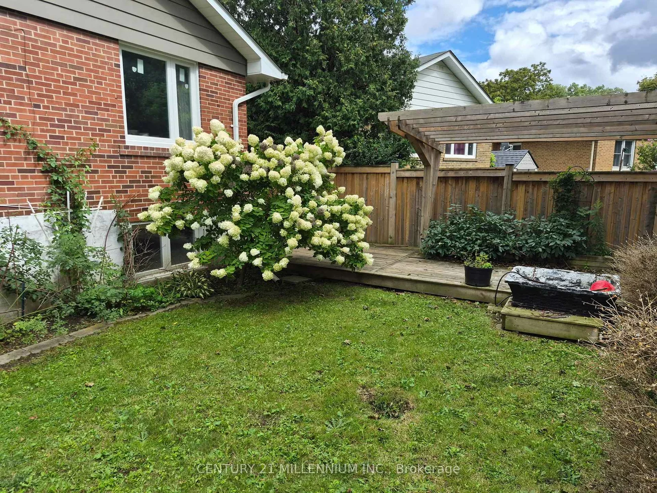 40, Meadowland, Brampton East, Brampton
