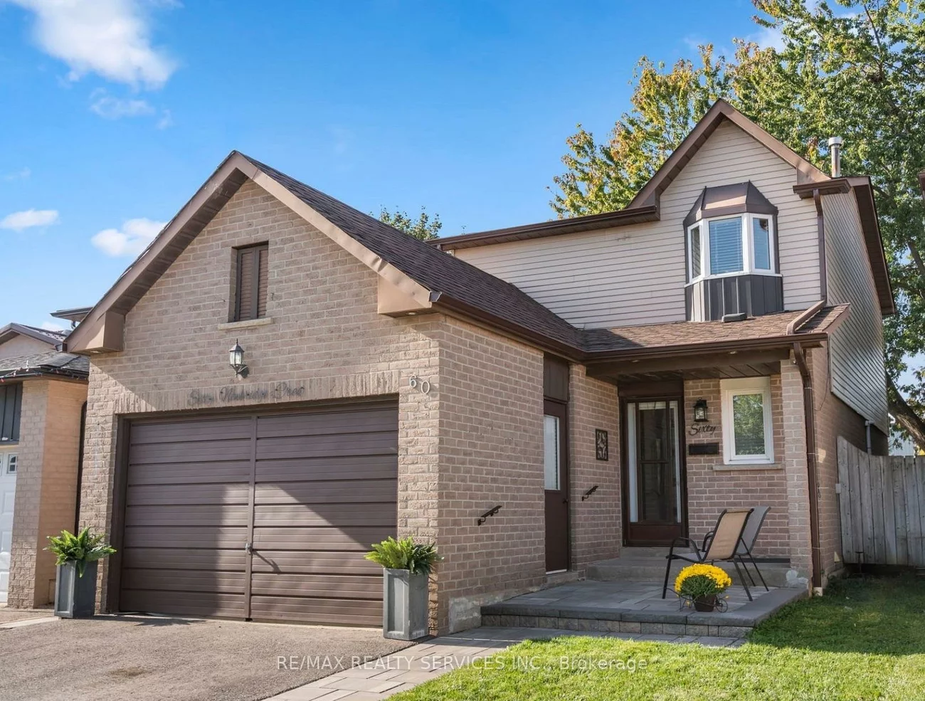 60, Newbridge, Westgate, Brampton