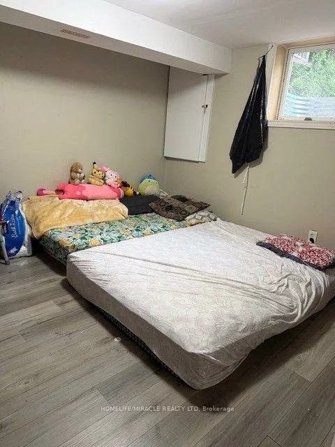43, Corby, Brampton South, Brampton